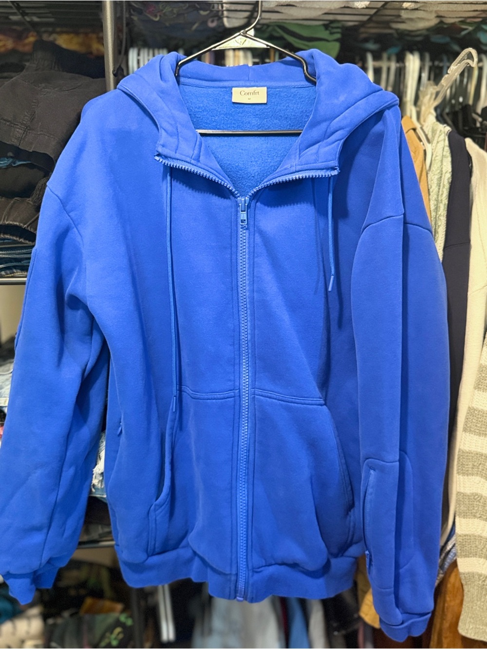 Comfrt airplane mode zip up jacket